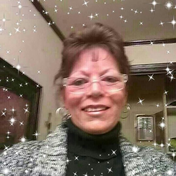 Meet your Posher, Doris - Picture 1 of 1